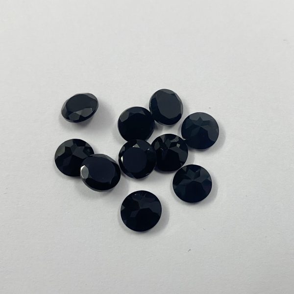 loose spinel stone
