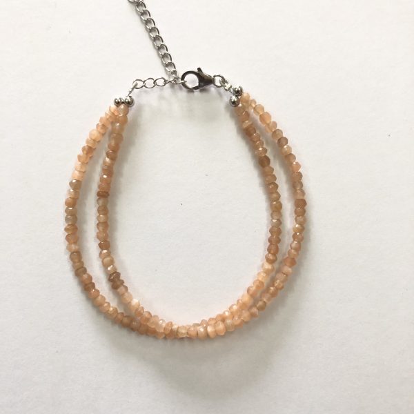 moonstone beads bracelet