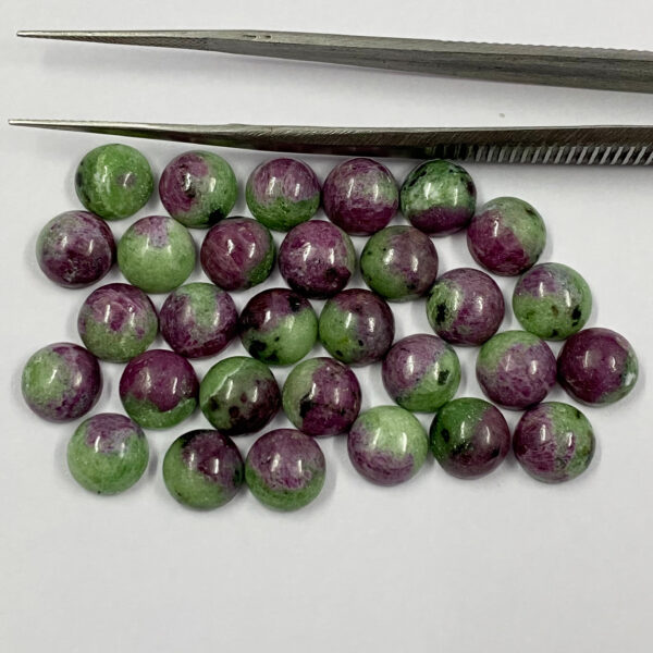 9mm ruby zoisite
