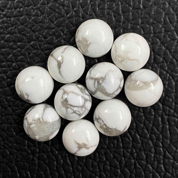 howlite cabochon